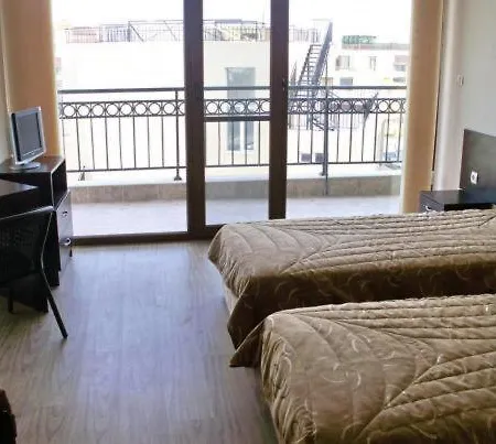 Hotel Serenity 3*